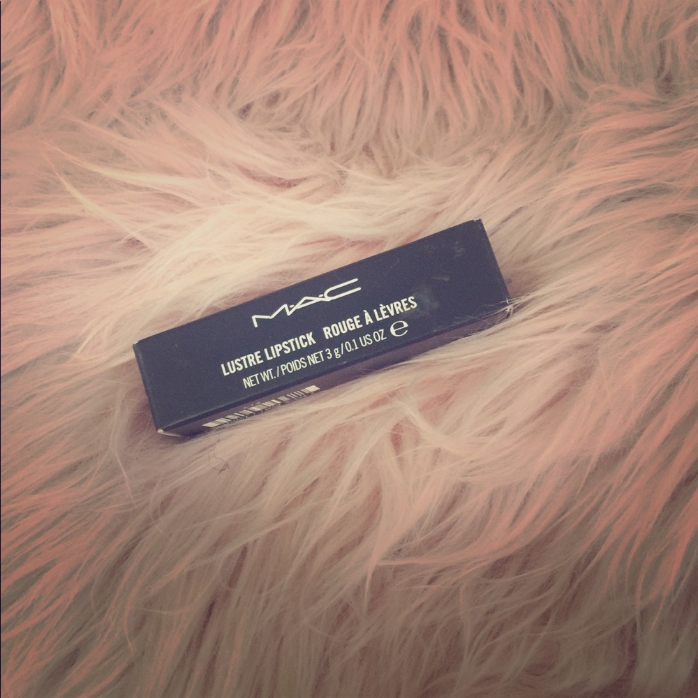 Mac lipstick